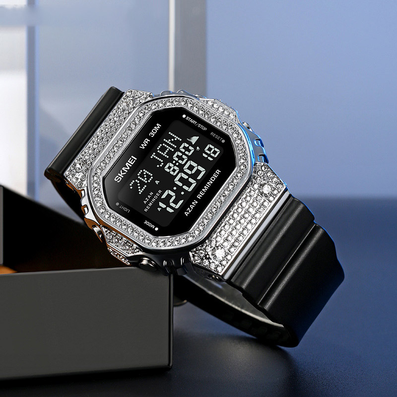 Men’s Digital Watch Multifunct - Mens Fashion In 40S recensie en prijs