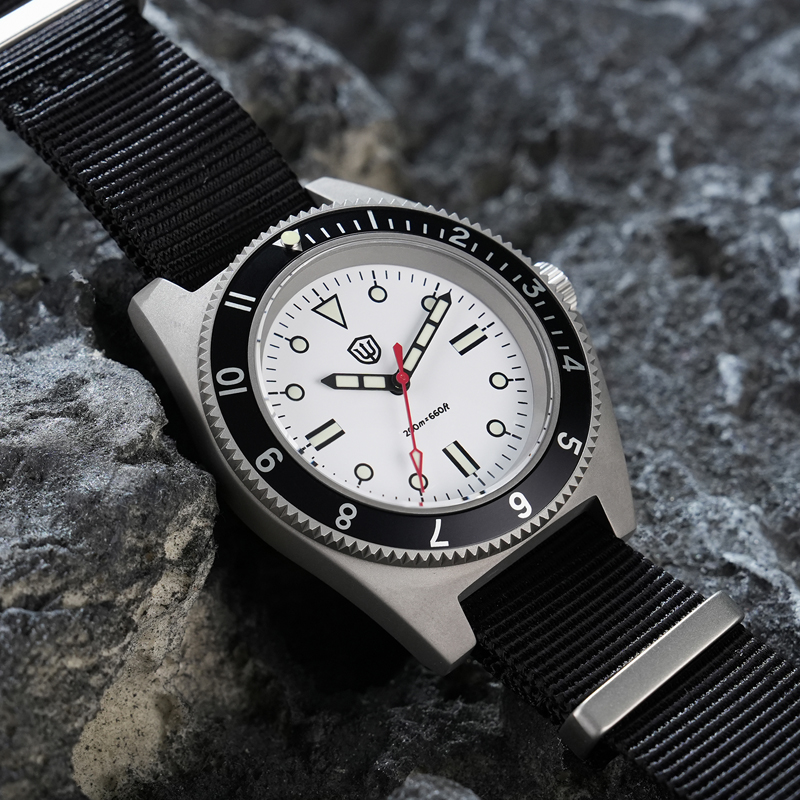 Watchdives WD1972 Quartz Watch - Mens Fashion Bracelet recensie en prijs
