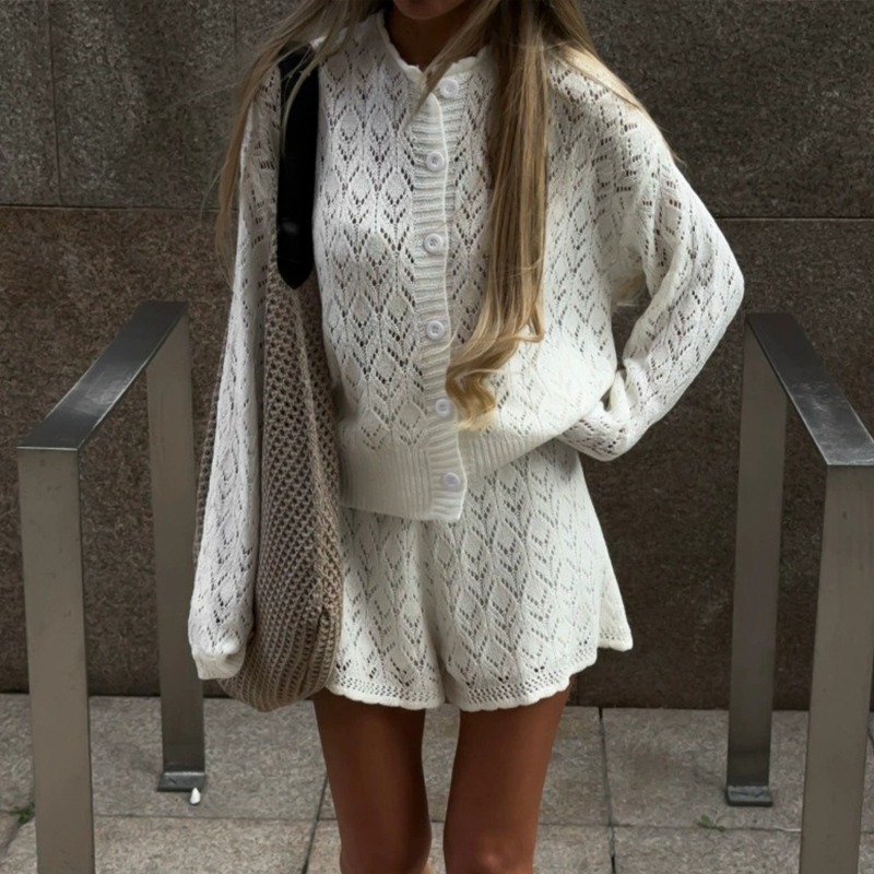 Tuularose White Knit Shorts 2- - Mens Fashion Jumpers recensie en prijs