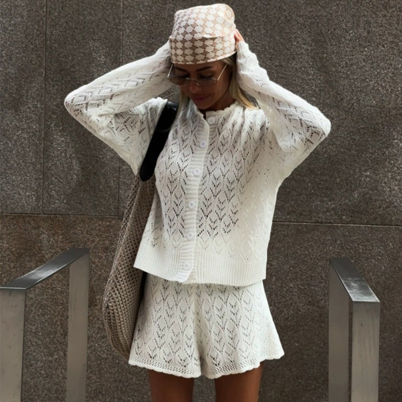 Tuularose White Knit Shorts 2- - Mens Fashion Jumpers recensie en prijs